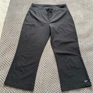 Black Nike Fit Dry cropped pants